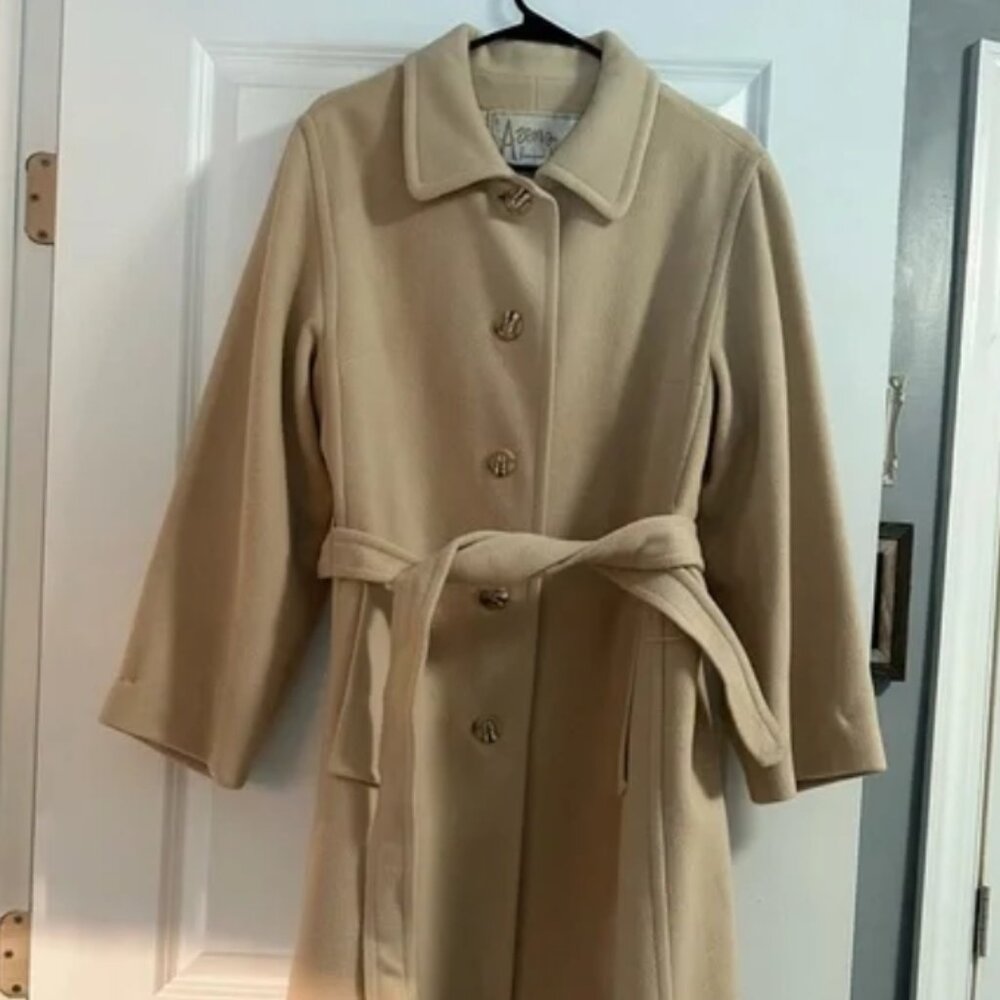 Classic Women's Beige Trench Coat with Belt